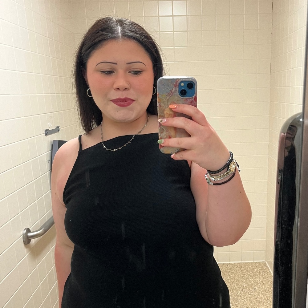 Meet your Posher, Kayla